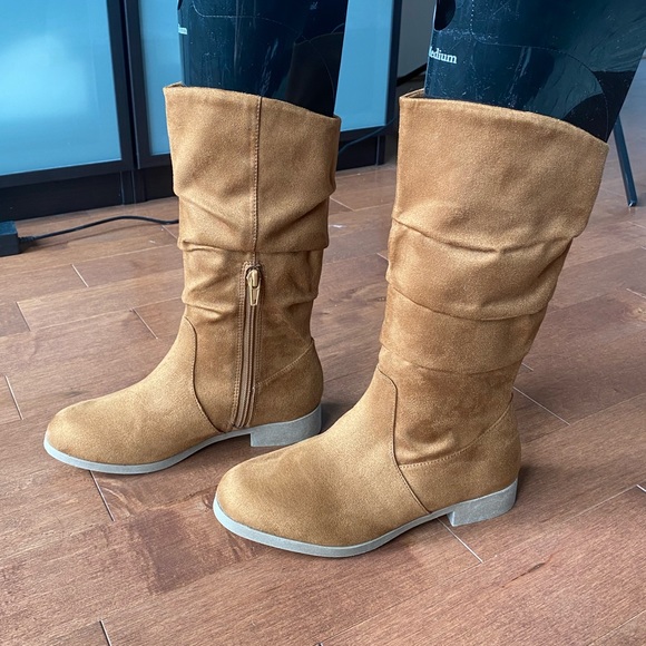 Zoe & Zac girls slouch boots tan size 3 - Picture 4 of 8